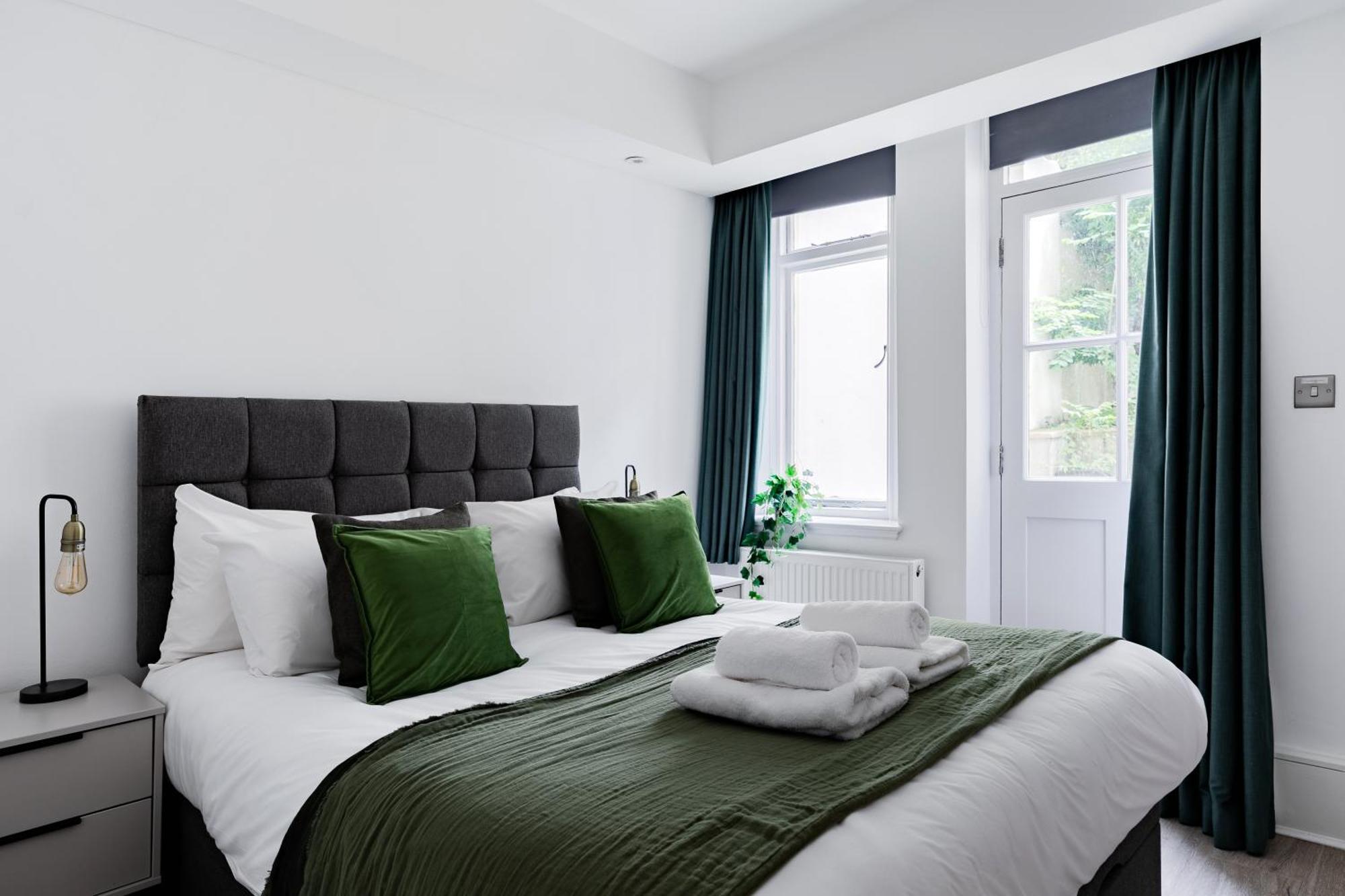 Kensington Prime Serviced Apartment
