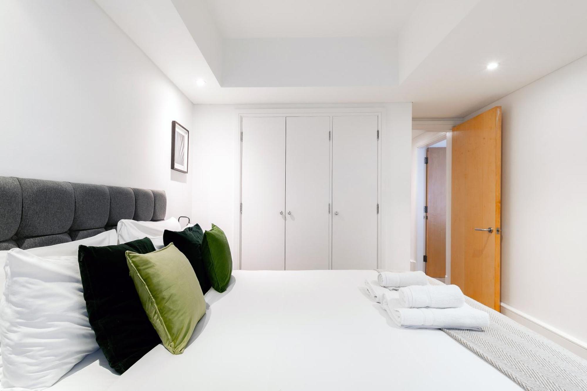 Apartment Kensington Prime Serviced *