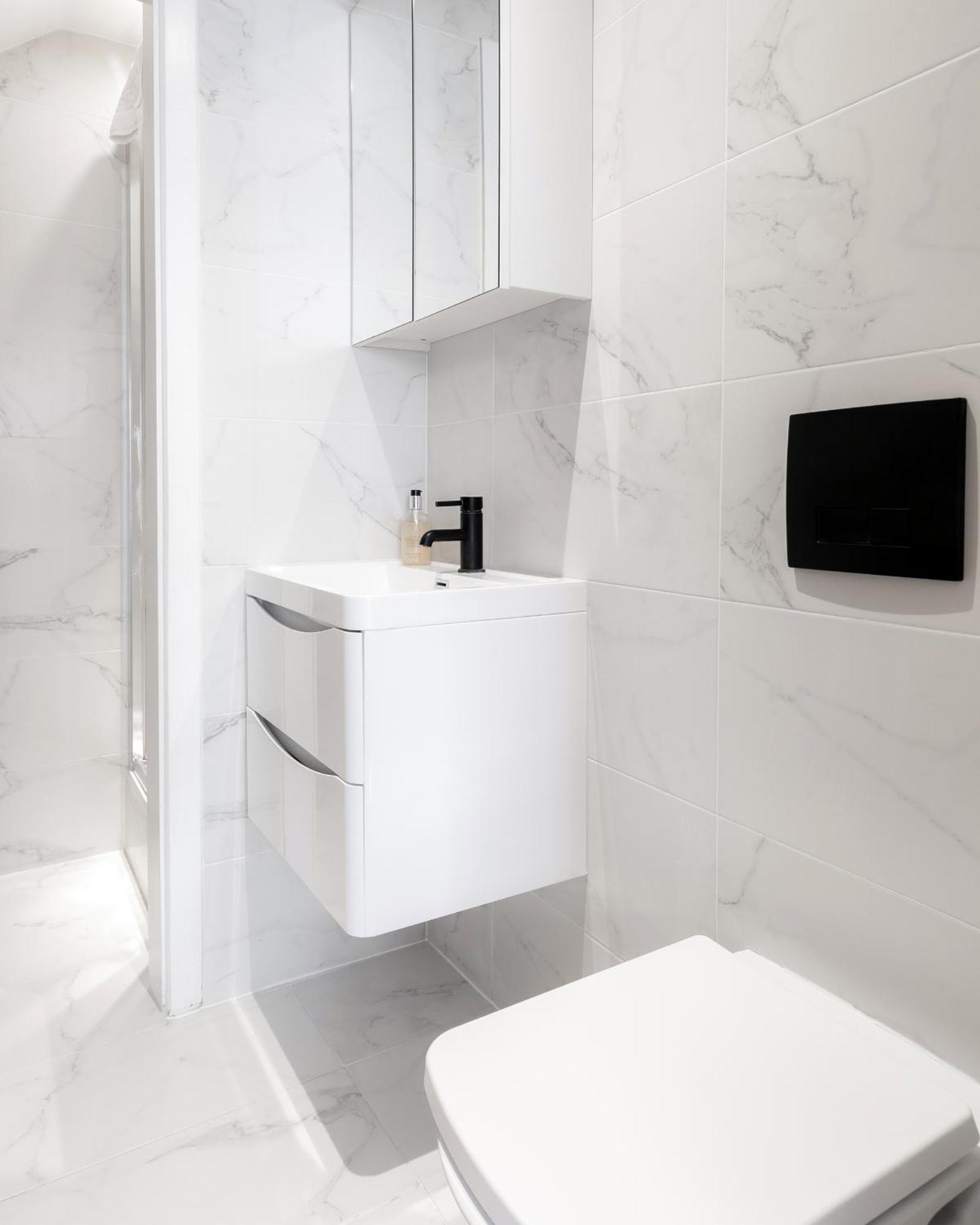 Kensington Prime Serviced Apartment *
