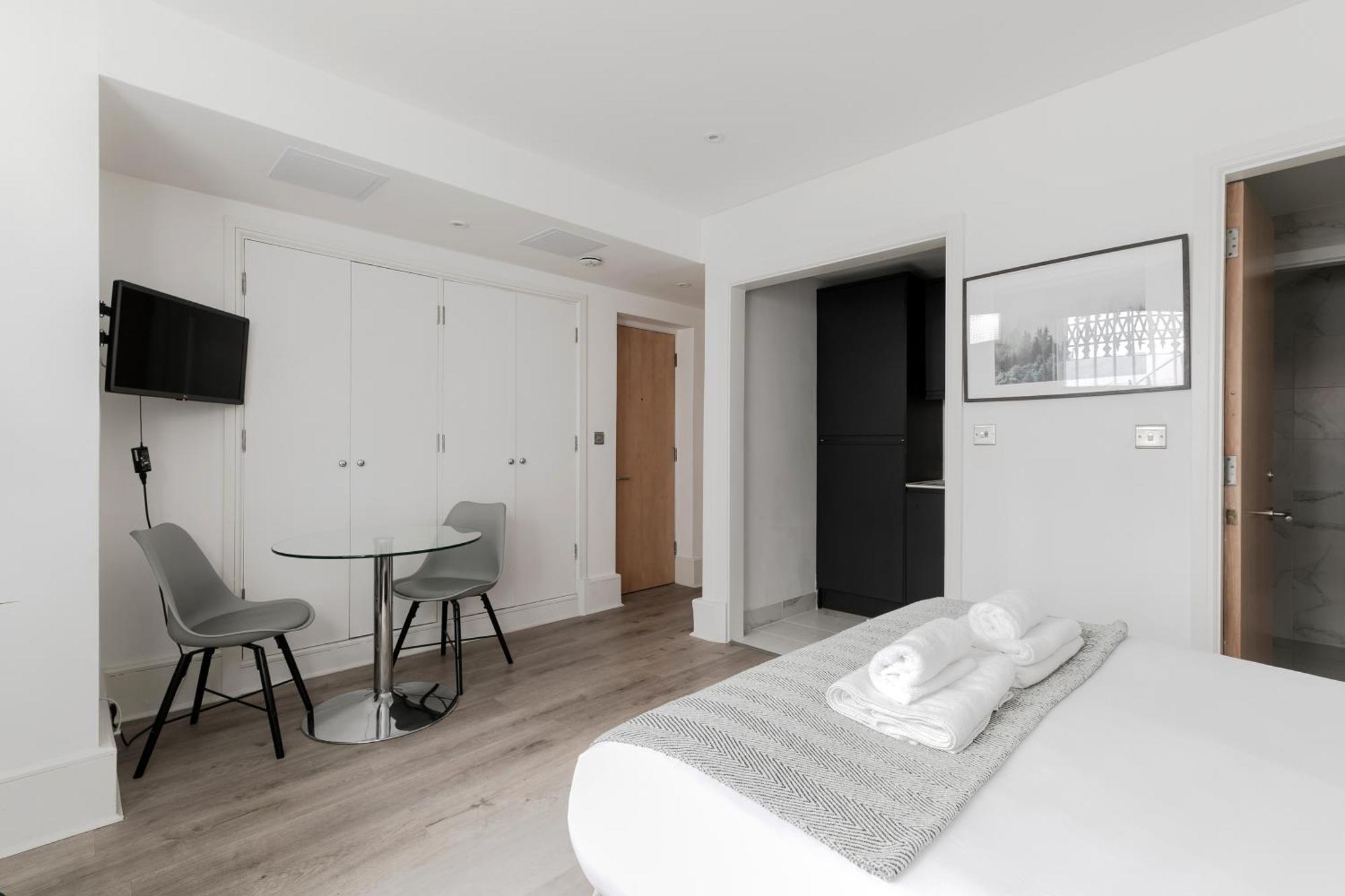 Apartment Kensington Prime Serviced London